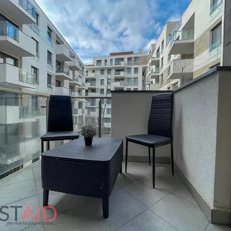 Mira - Hostaid Apartment